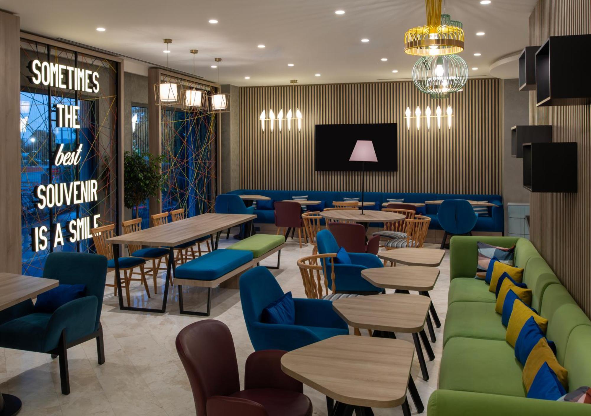Otel Hampton By Hilton Merter İstanbul