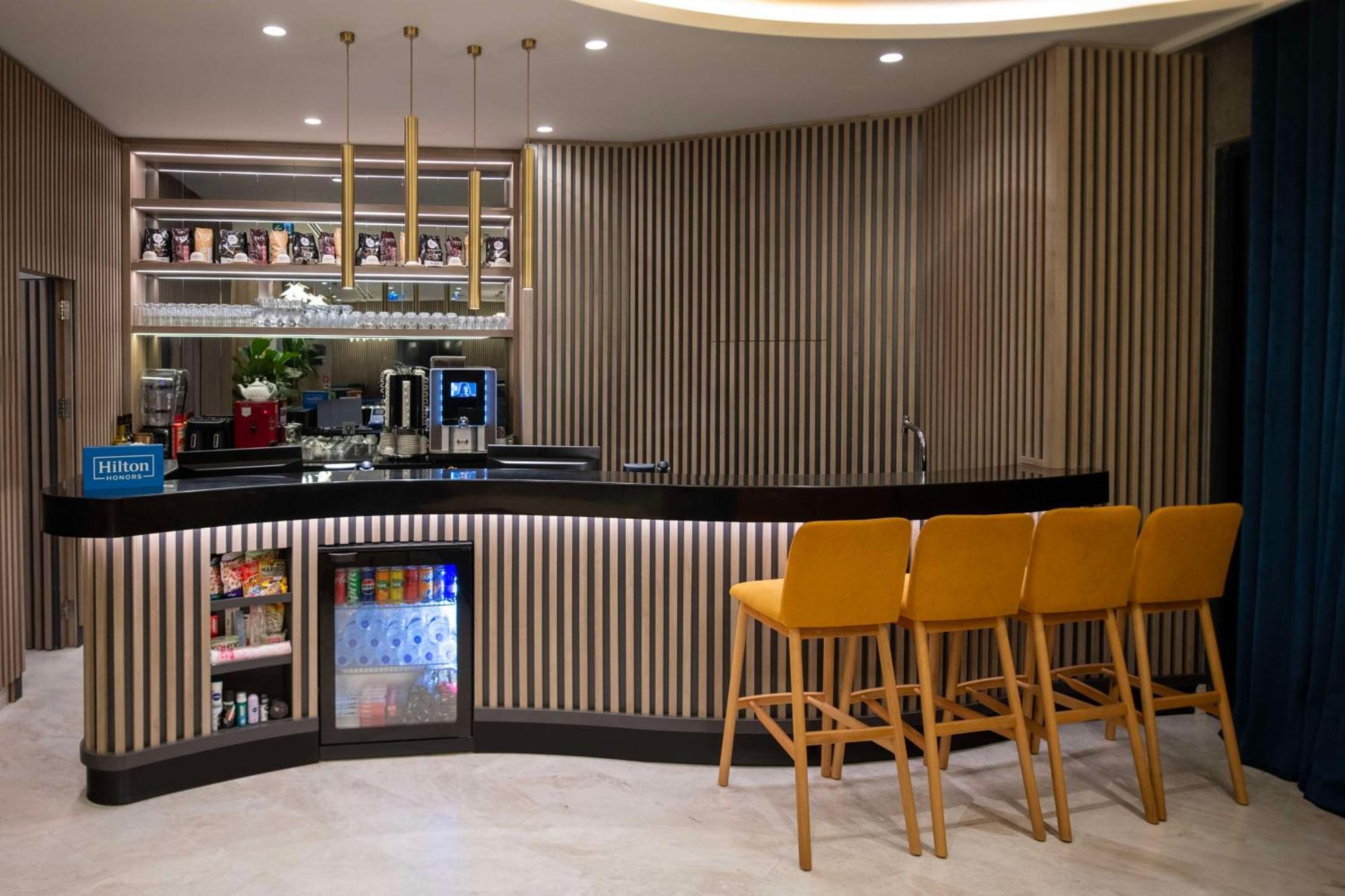 Otel Hampton By Hilton Merter
