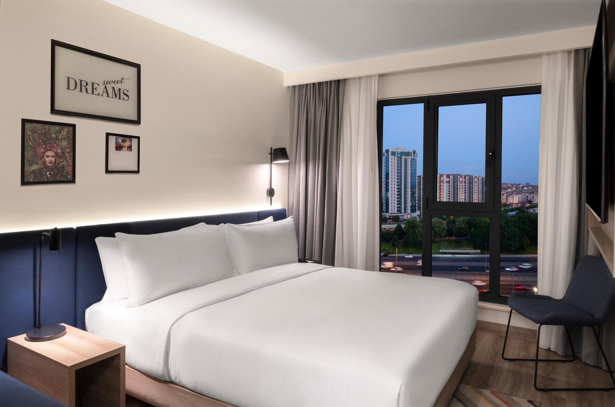 Hampton By Hilton Merter Otel 3*